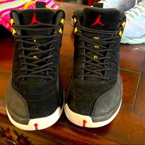 Jordan retro 12 reverse taxi